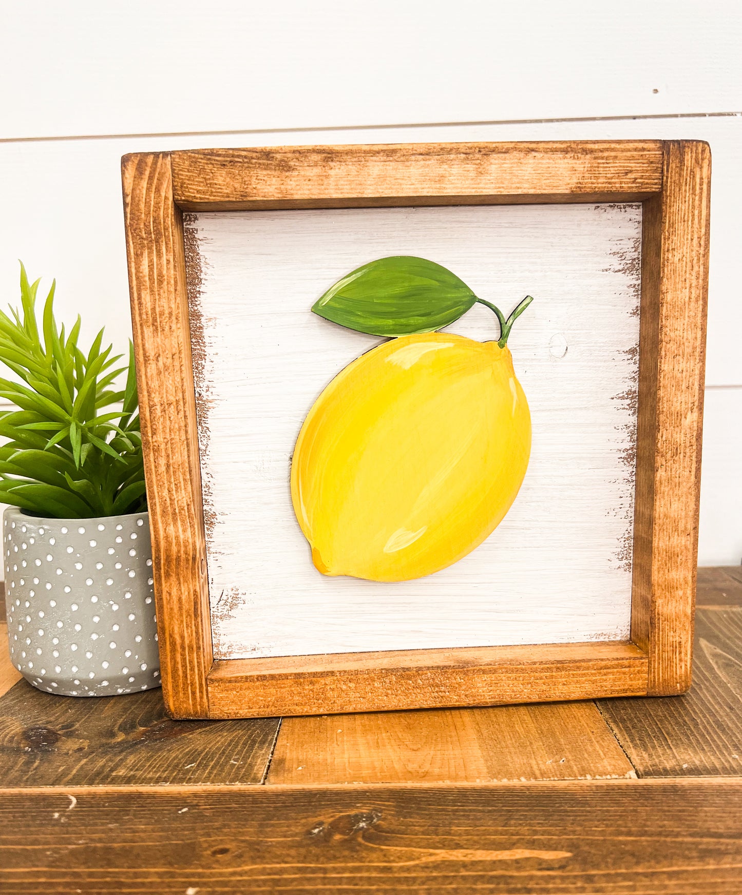 Painted Lemon