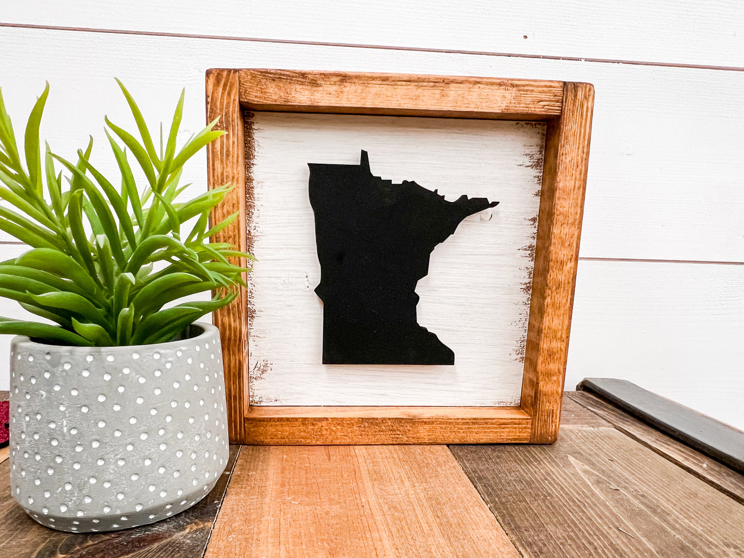 MN Silhouette